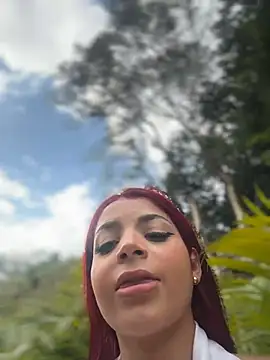 ArieliciousXXX live sex cam