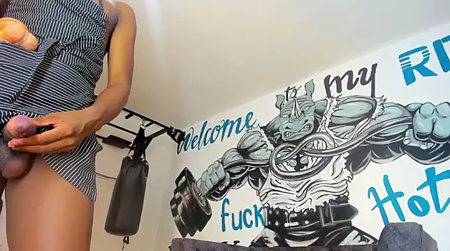 Lanna_big33 live sex cam