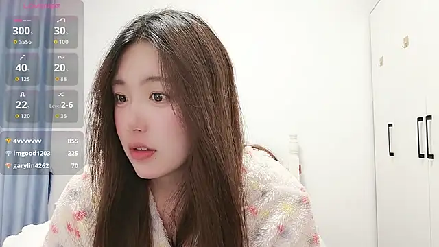 Luna_868 live sex cam