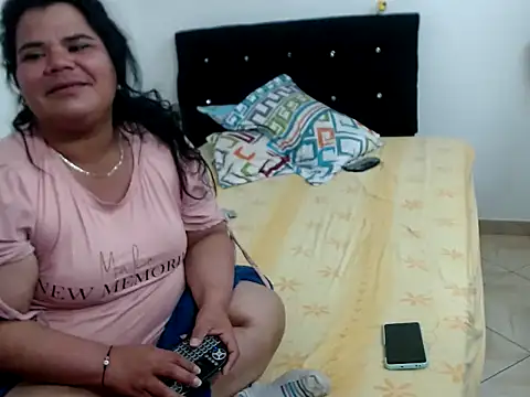 Boycuriousxxx live sex cam