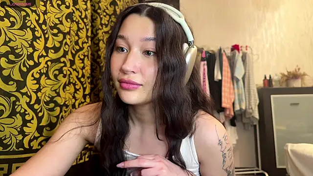 YourCoreanmiracle live sex cam