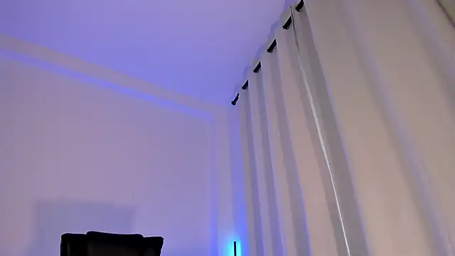 nathan_blake live sex cam