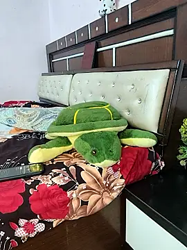 santurmom live sex cam