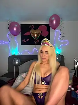 LunaSky_Official live sex cam