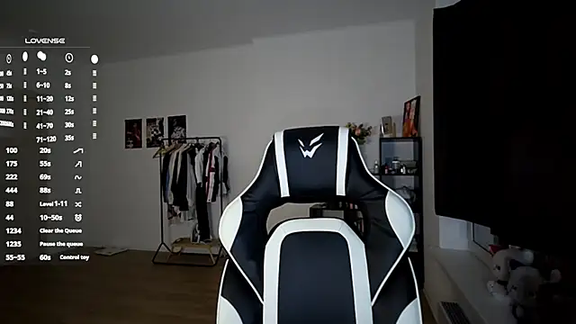 MayAgard live sex cam