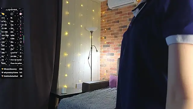 EmiliDen live sex cam