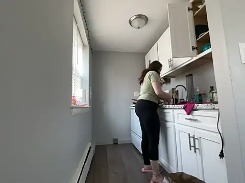 Snowbunnycake_131 live sex cam