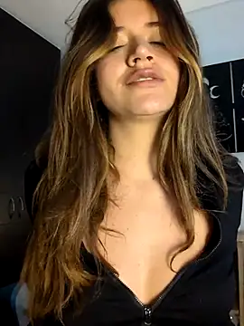 maliciaworld live sex cam