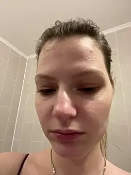 MaryHiggins live sex cam