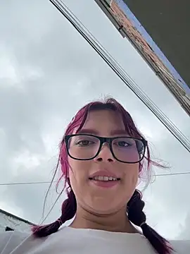 l0lita_sweet live sex cam