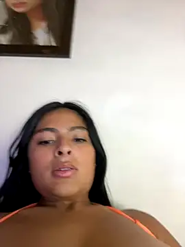 morenaQueen_ live sex cam