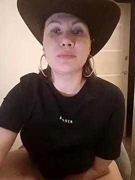 ROXOLANAA_SEXY live sex cam