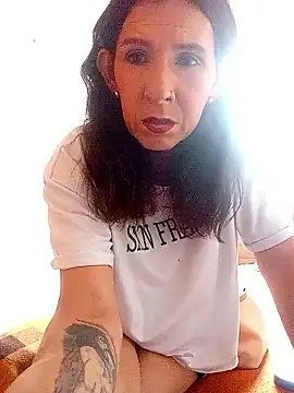 Cameron_puppy live sex cam