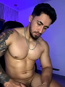 Brad_Summer live sex cam