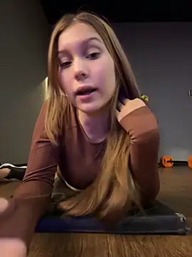 Nikii__ live sex cam