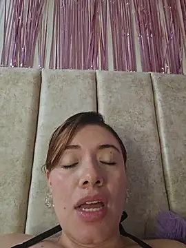 valery_mora live sex cam