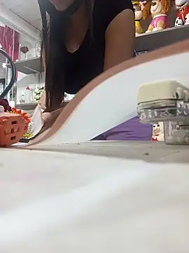 VivienAndClark live sex cam