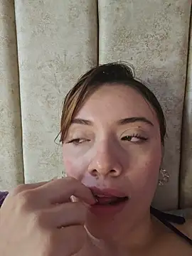 valery_mora live sex cam