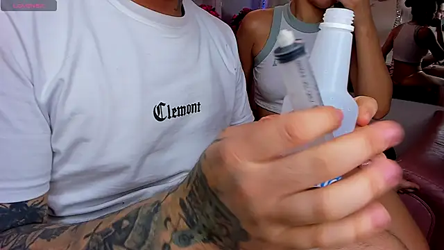 Littlepearl23 live sex cam