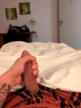 jungerbummser23 live sex cam