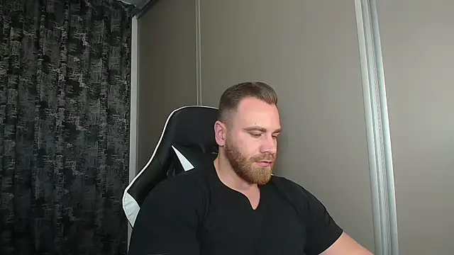 Thori92 live sex cam