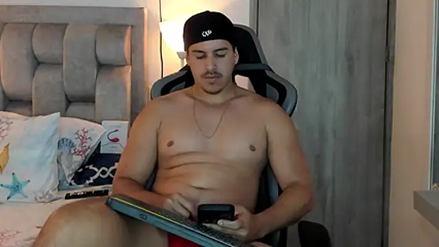 victor_vixen live sex cam