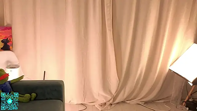 chloemilka live sex cam