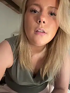 Sandraxoxox live sex cam