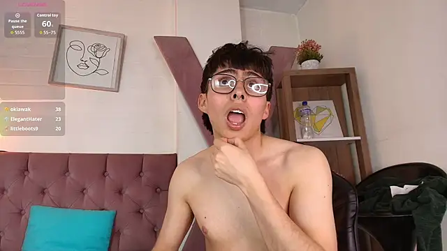PepperTwink live sex cam