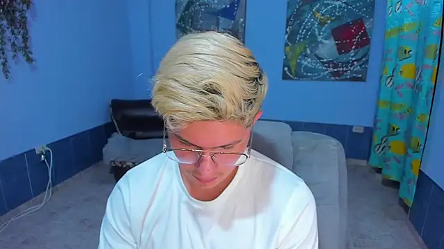 patrik_027 live sex cam