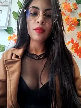 Astrid-- live sex cam