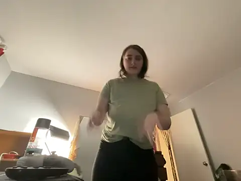 Snowbunnycake_131 live sex cam