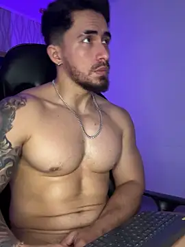 Brad_Summer live sex cam