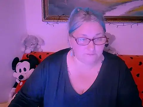 MarryBigBoobs69 live sex cam