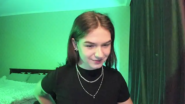 luna_lust_212 live sex cam