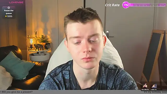 Happydeimos live sex cam