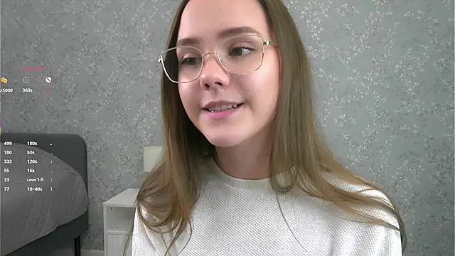 SweetSaraPie live sex cam