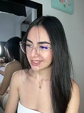 IslaCole live sex cam
