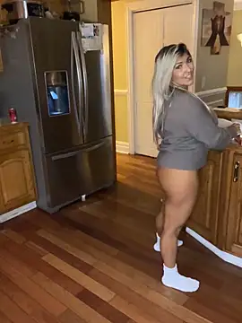 LittleMissEeve live sex cam