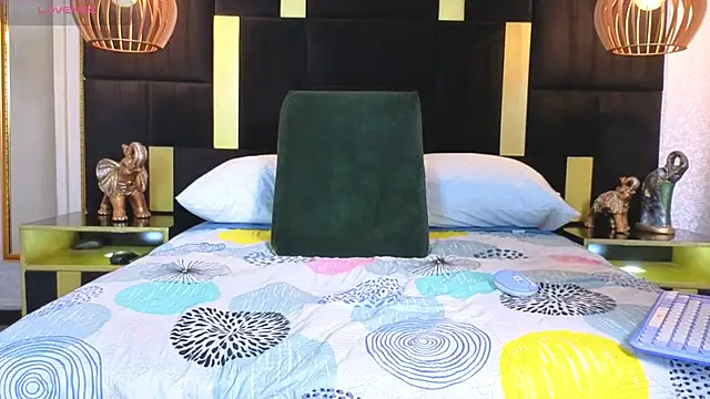 Ethan__Walker live sex cam