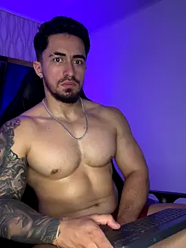 Brad_Summer live sex cam
