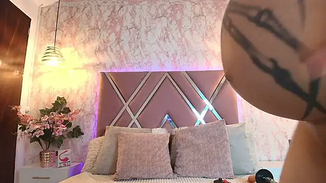 Aliice1_ live sex cam