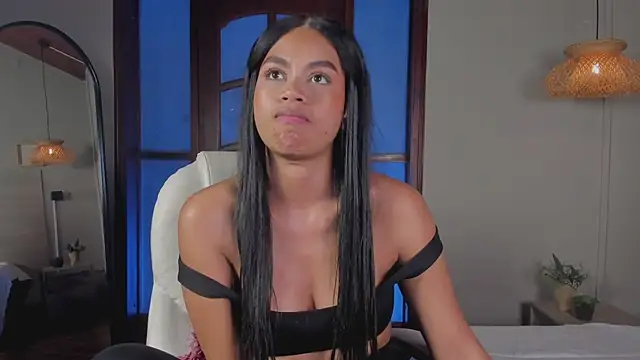 nayah__ live sex cam