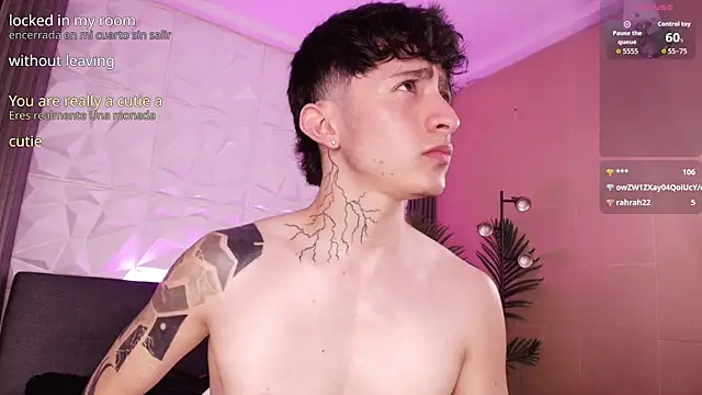 troy_rouge live sex cam