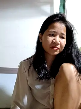 Maria2299 live sex cam