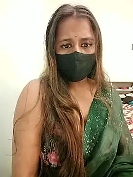 LoveLy-Soneya live sex cam