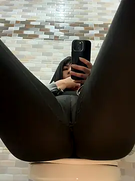 kim_monti live sex cam