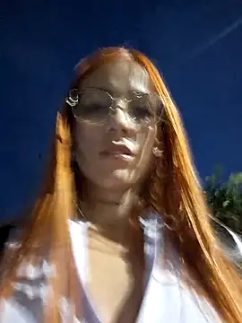 Alis_xxx live sex cam