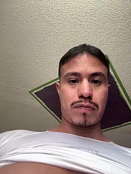 DominickVegas live sex cam