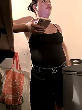 Francesca_ferrari live sex cam